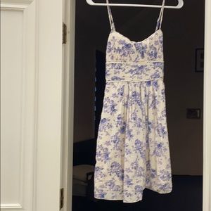 Super cute summer dress!